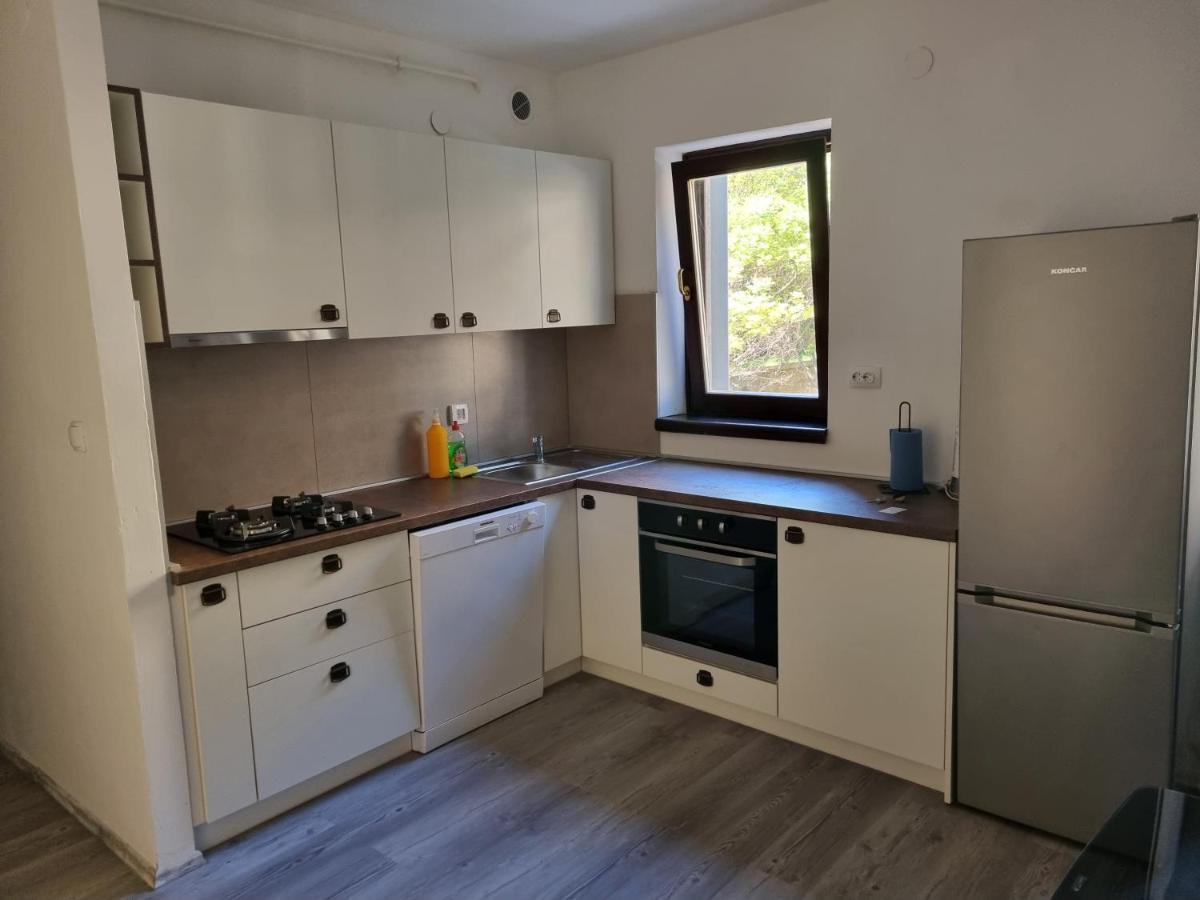 Ferienwohnung Maki Pula Exterior foto