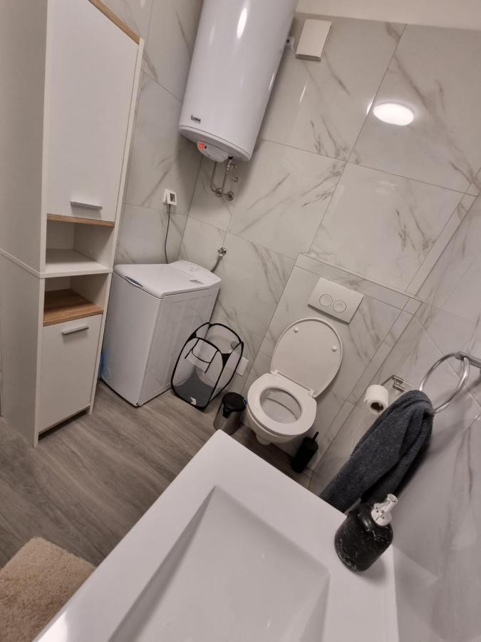 Ferienwohnung Maki Pula Exterior foto
