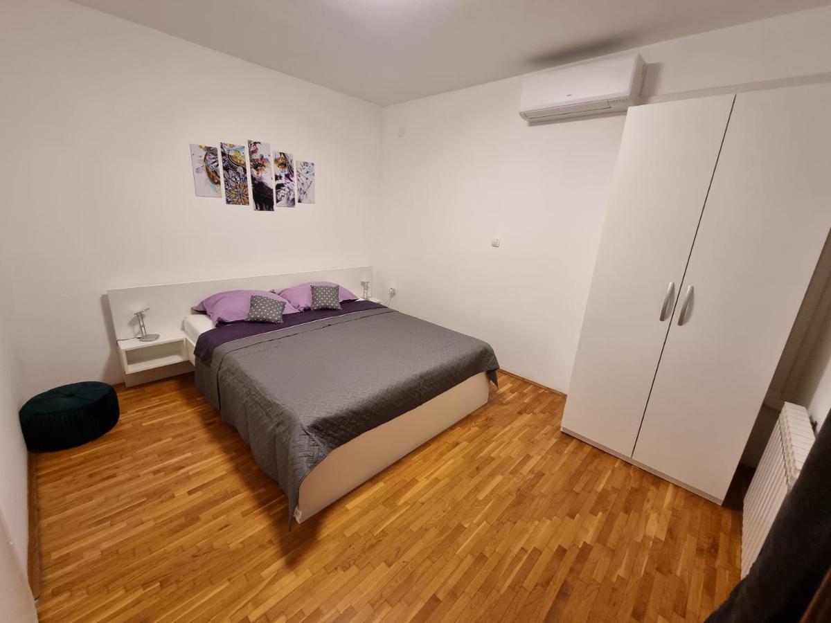 Ferienwohnung Maki Pula Exterior foto
